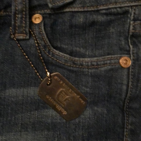 Dollhouse short pants with suspenders - Picture 5 of 6